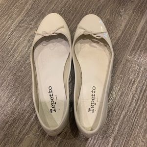 Repetto Paris white patent ballerina flats